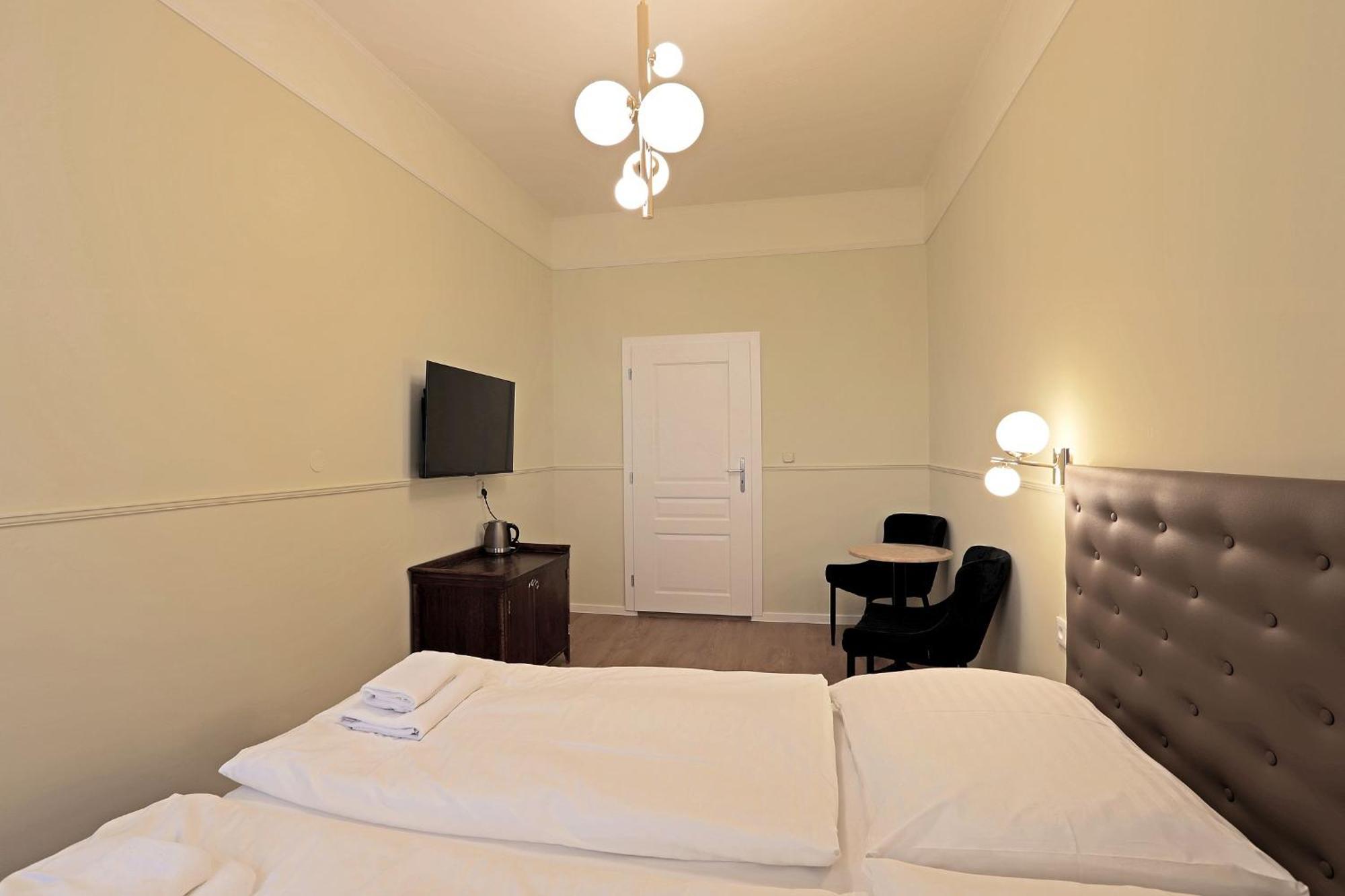 Hotel Kavalir Karlovy Vary Dış mekan fotoğraf