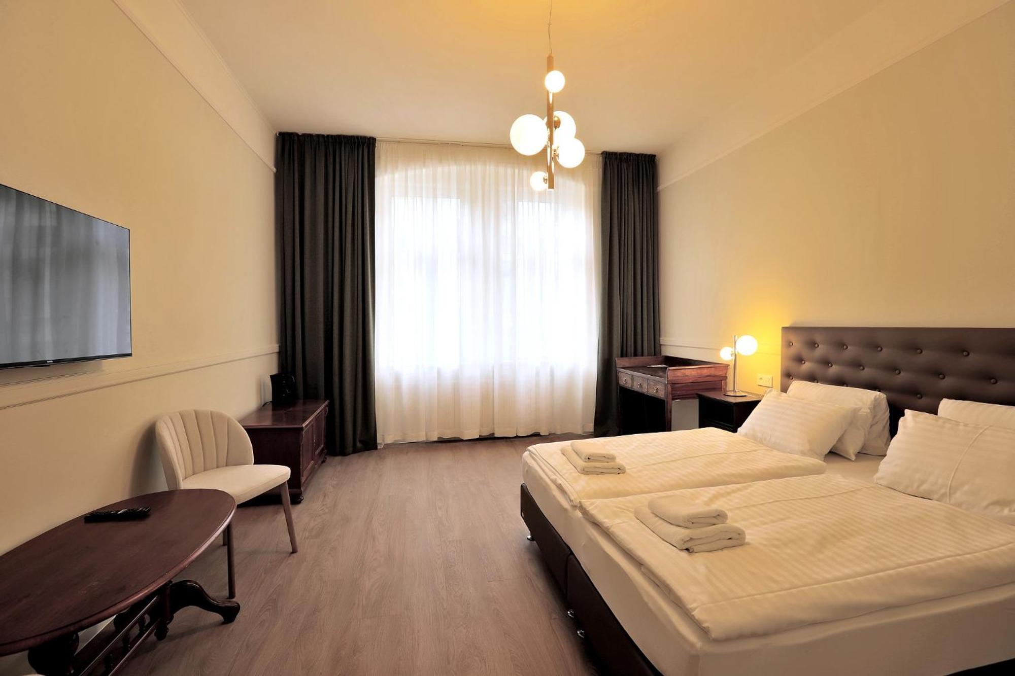 Hotel Kavalir Karlovy Vary Dış mekan fotoğraf